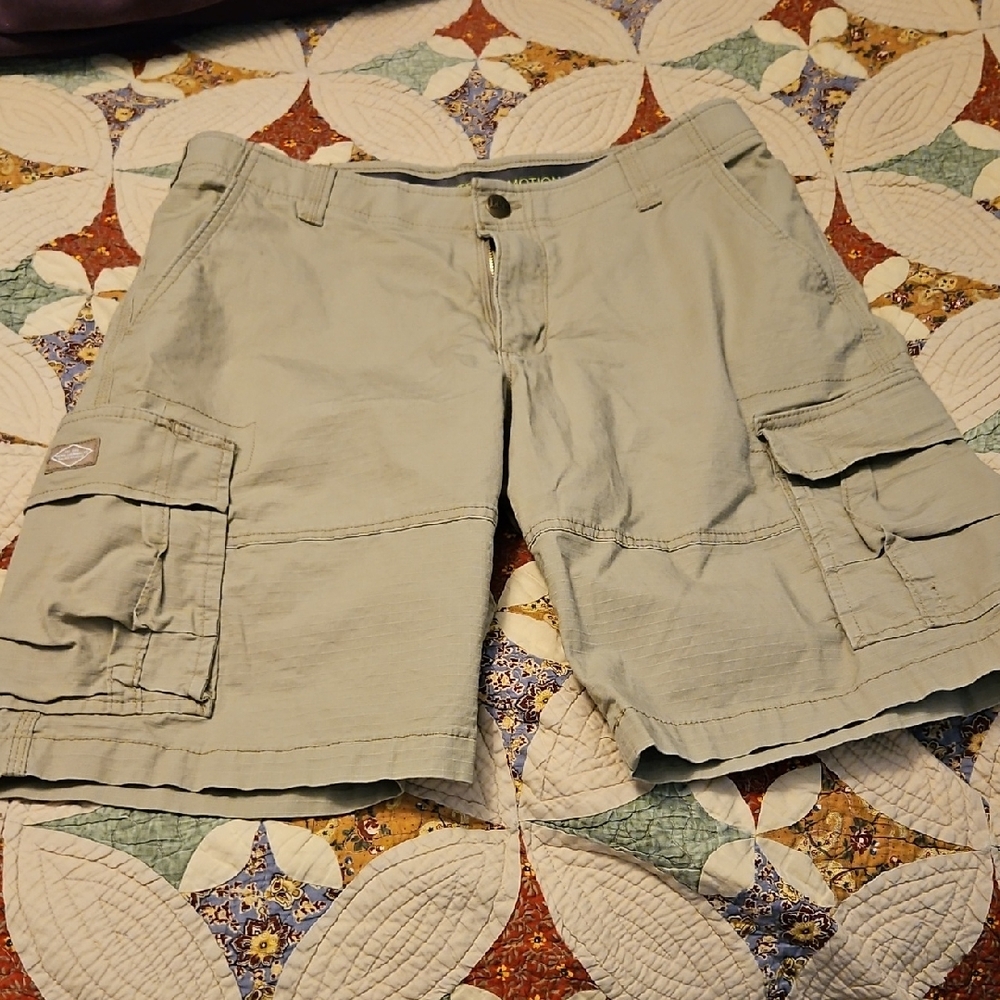 Lee Men's Cargo Shorts - Light Khaki